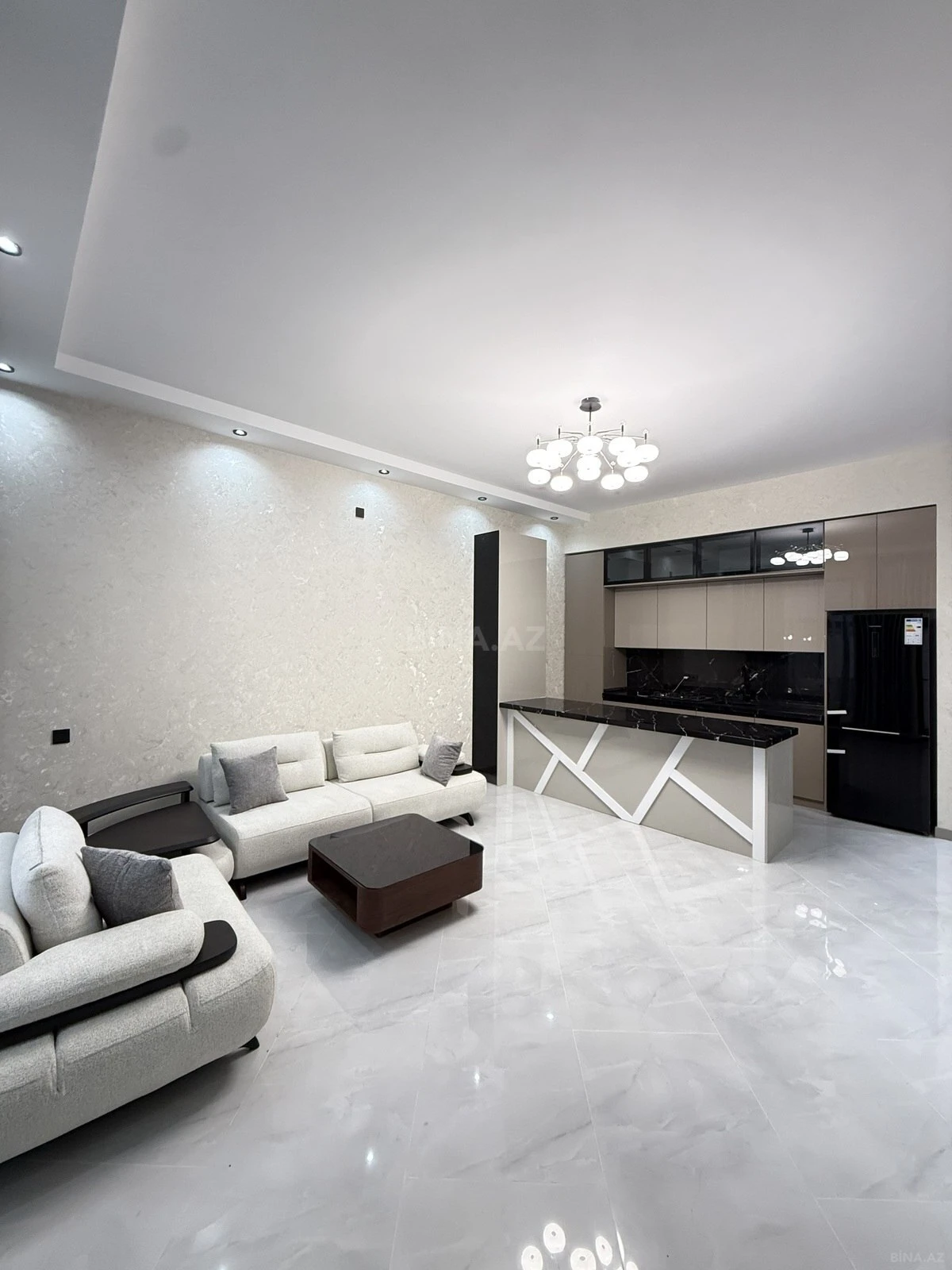 Satılır 4 otaqlı həyət evi 130 m²