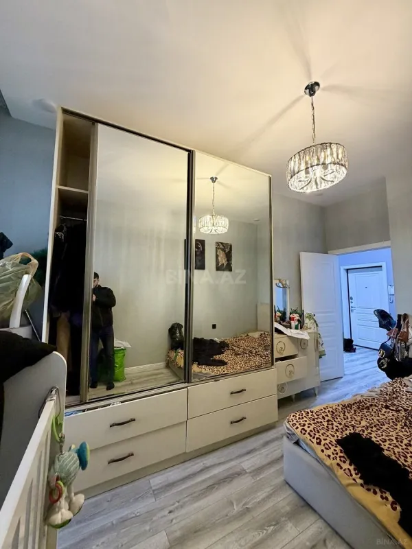 Satılır 2 otaqlı mənzil 64 m²
