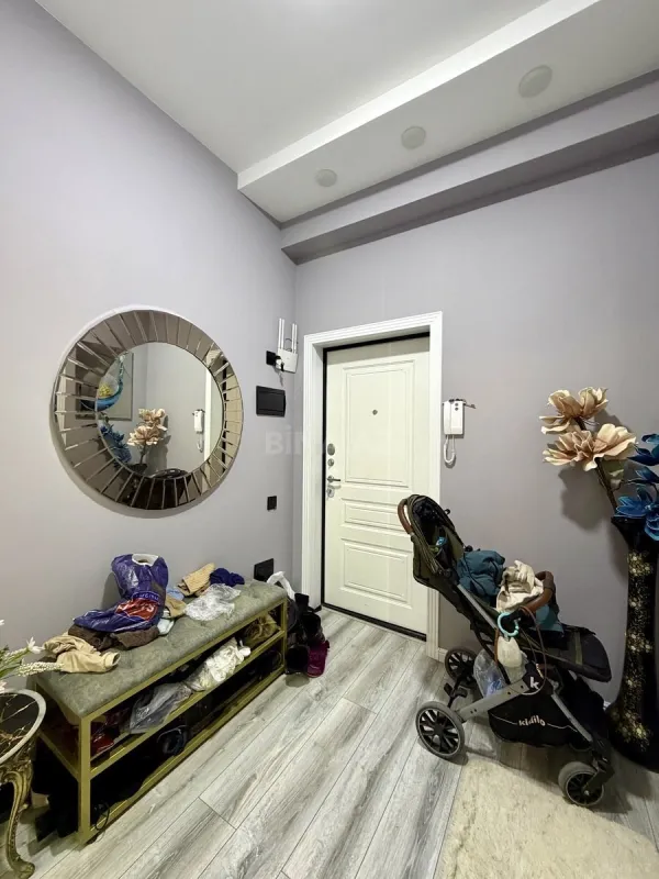 Satılır 2 otaqlı mənzil 64 m²