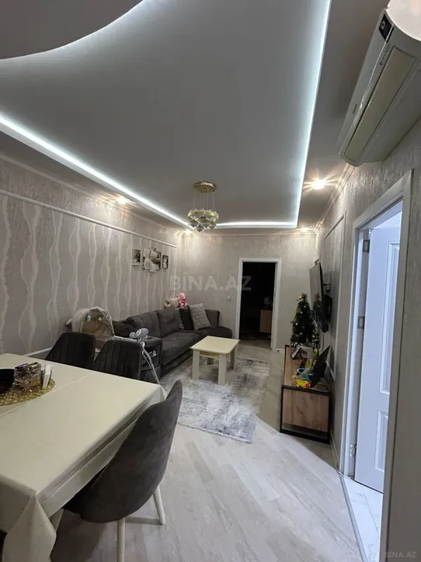 Kirayə verilir 2 otaqlı mənzil 45 m²