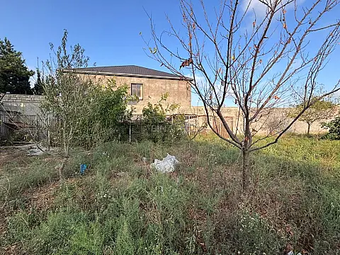 Satılır torpaq sahəsi 15 m²