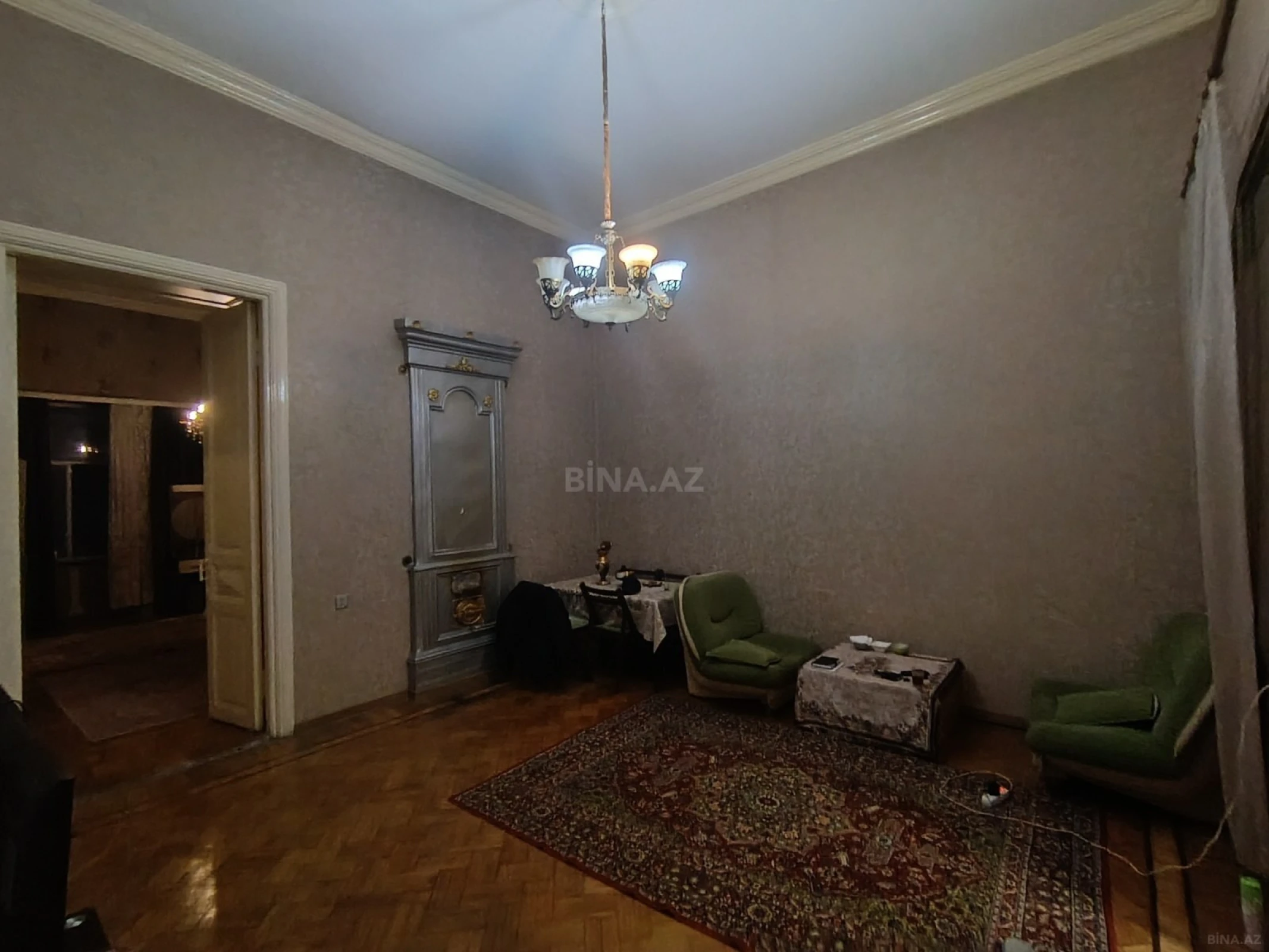 Satılır 2 otaqlı mənzil 75 m²