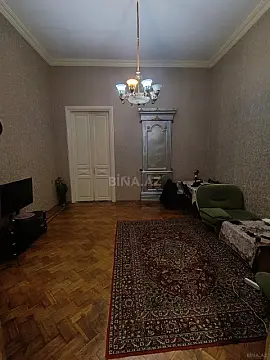 Satılır 2 otaqlı mənzil 75 m²