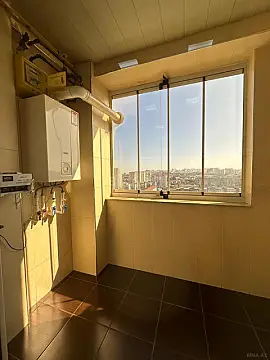 Kirayə verilir 3 otaqlı mənzil 140 m²