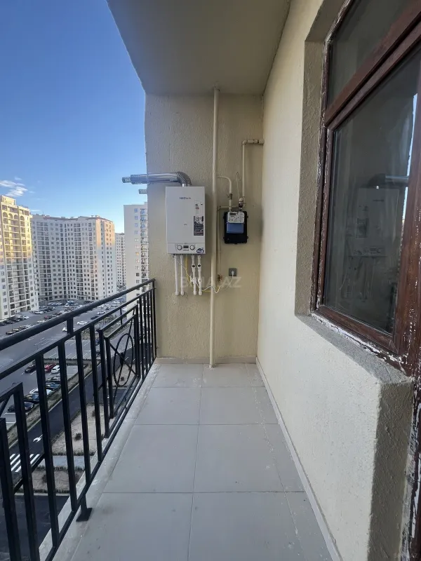 Kirayə verilir 2 otaqlı mənzil 80 m²