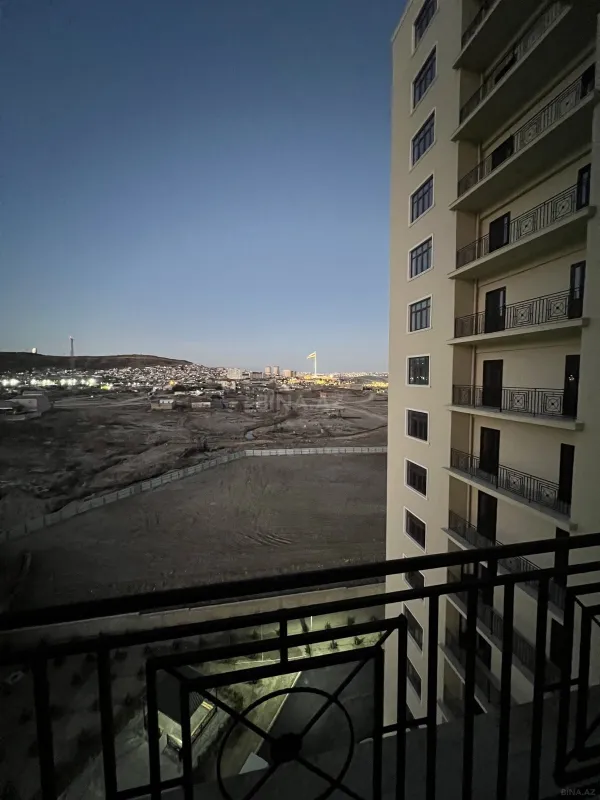 Kirayə verilir 2 otaqlı mənzil 80 m²