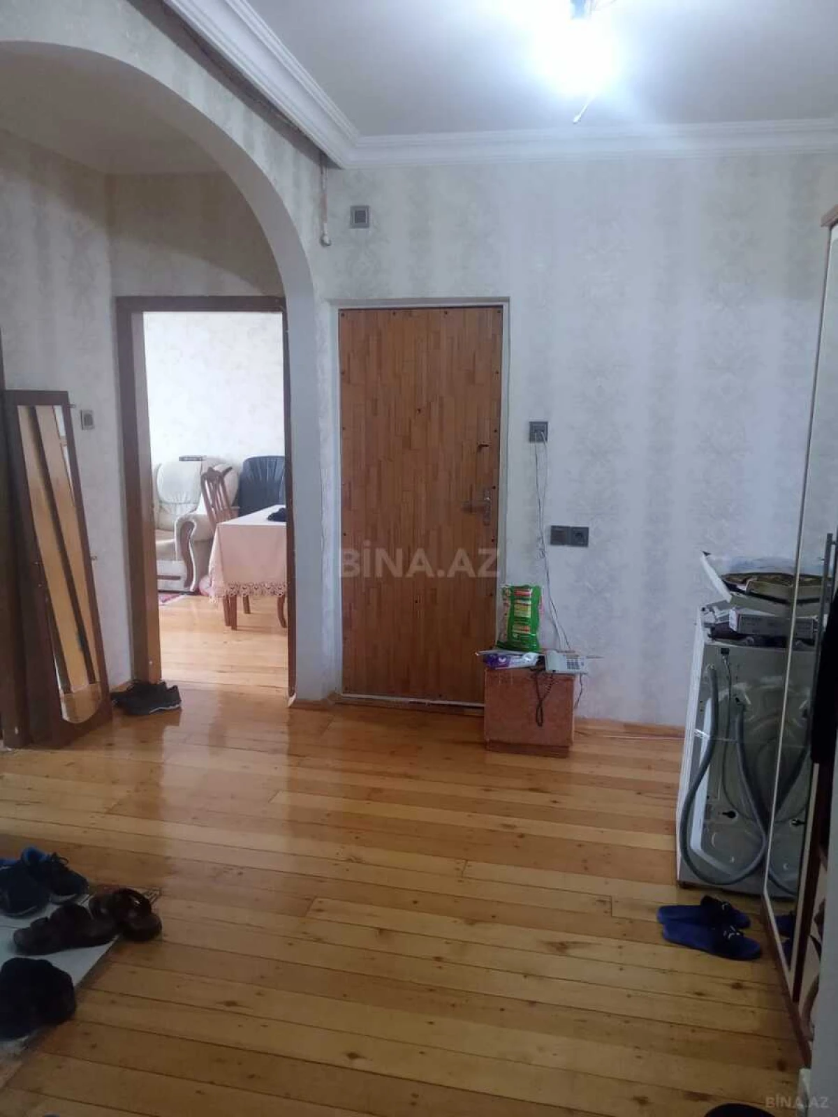Satılır 4 otaqlı mənzil 90 m²