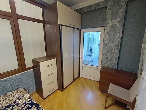 Kirayə verilir 2 otaqlı mənzil 65 m²