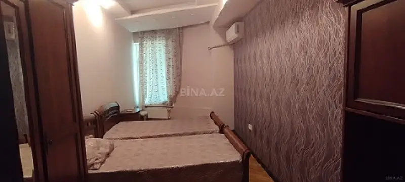 Kirayə verilir 3 otaqlı mənzil 150 m²