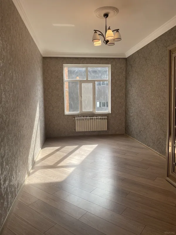 Kirayə verilir 2 otaqlı mənzil 88 m²