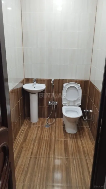 Satılır 3 otaqlı mənzil 124 m²