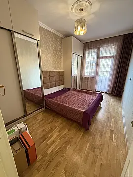 Satılır 2 otaqlı mənzil 55 m²