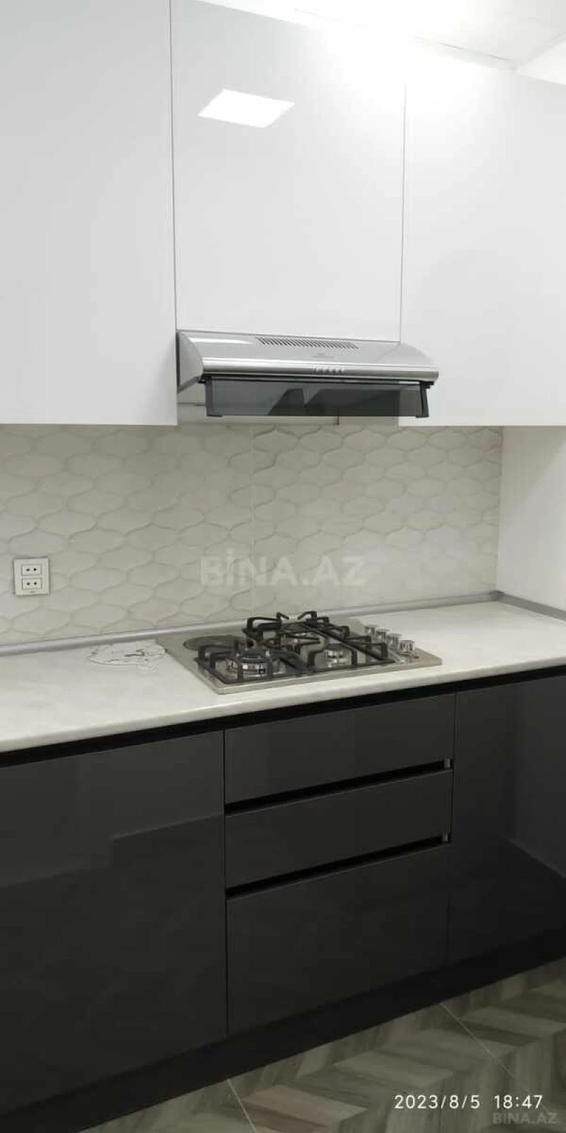 Kirayə verilir 2 otaqlı mənzil 60 m²