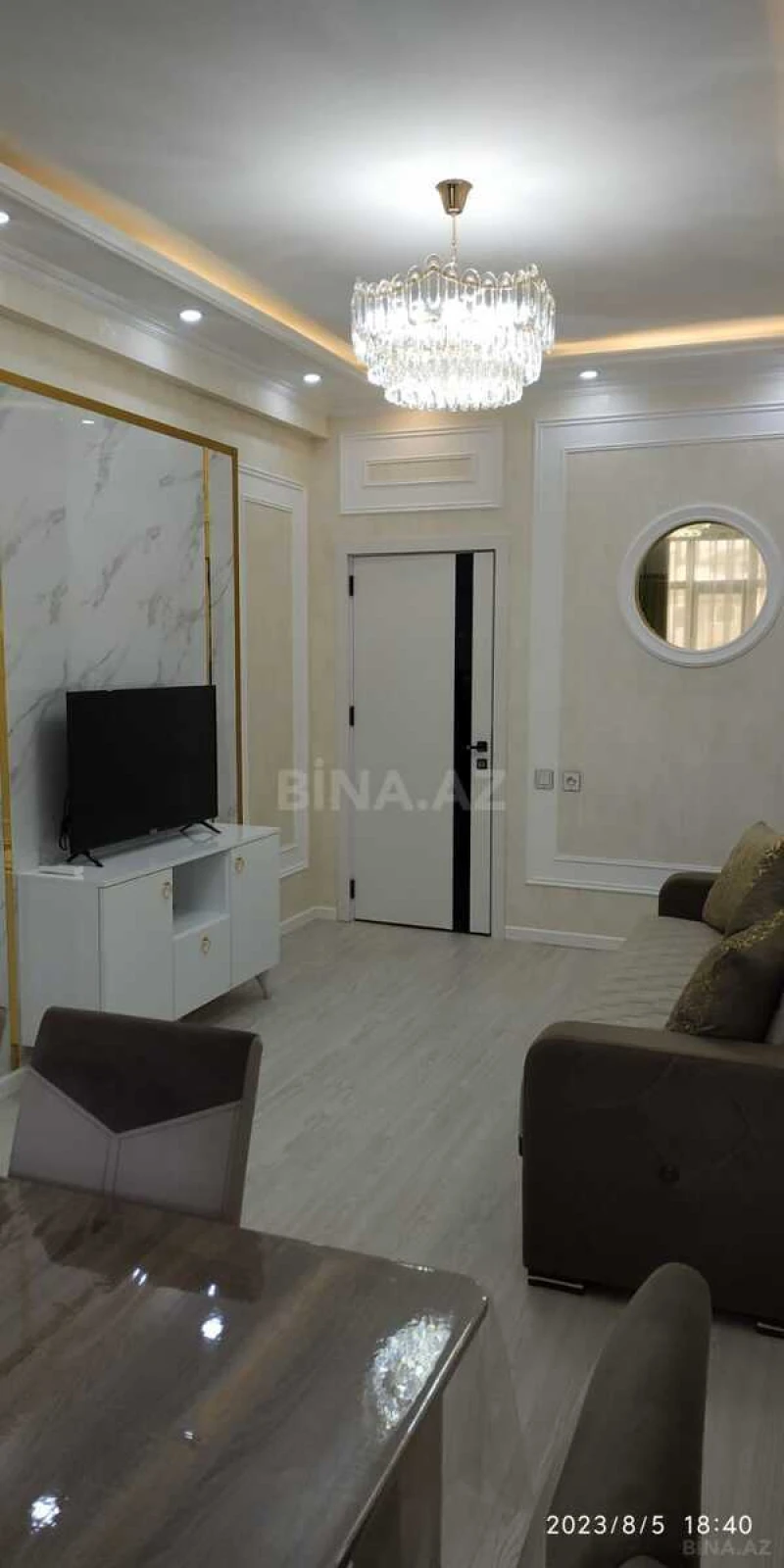 Kirayə verilir 2 otaqlı mənzil 60 m²