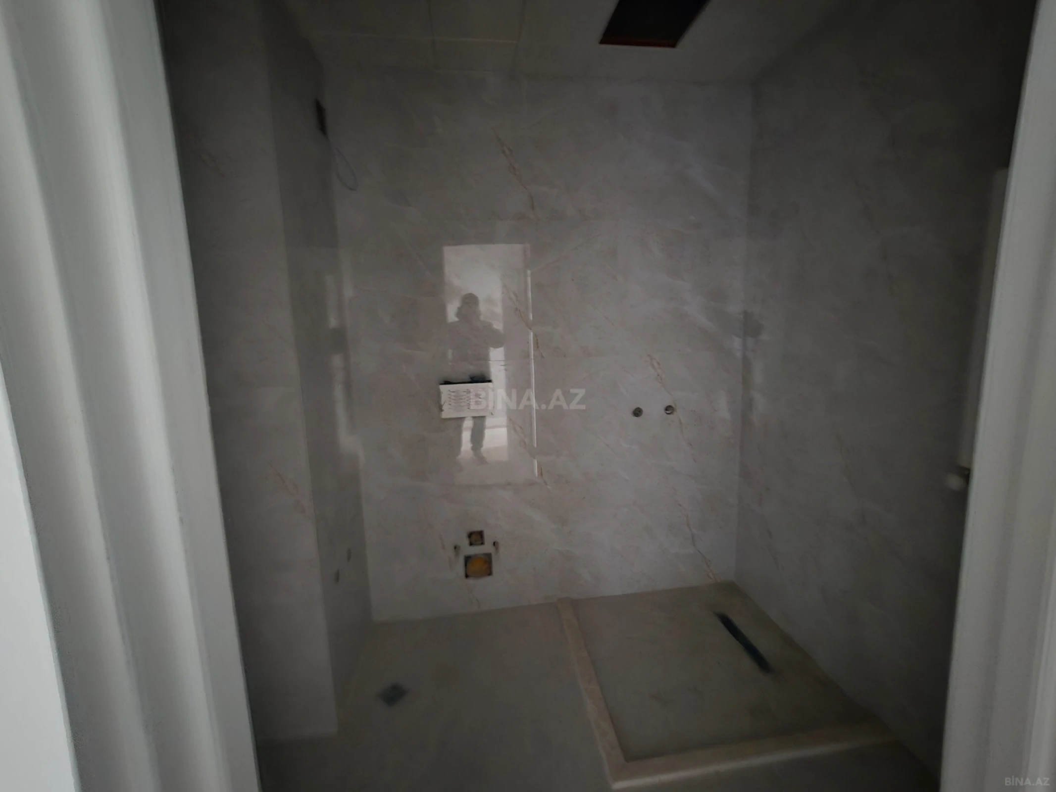 Satılır 1 otaqlı mənzil 35 m²