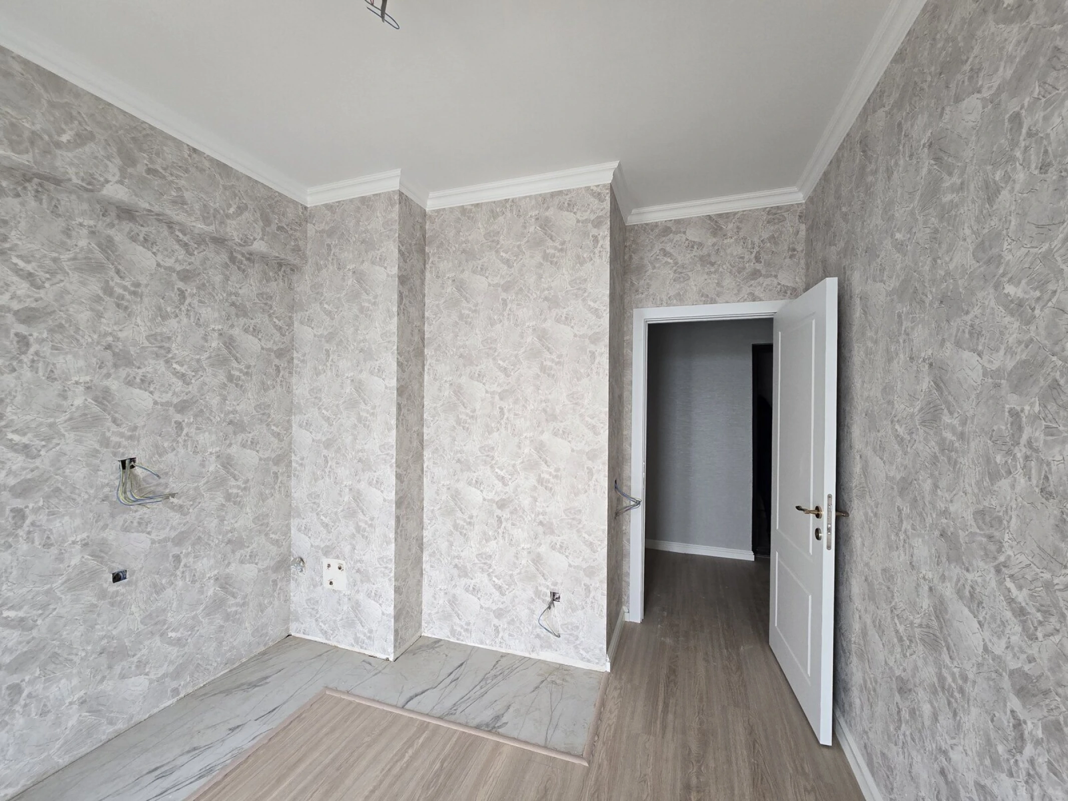 Satılır 1 otaqlı mənzil 35 m²
