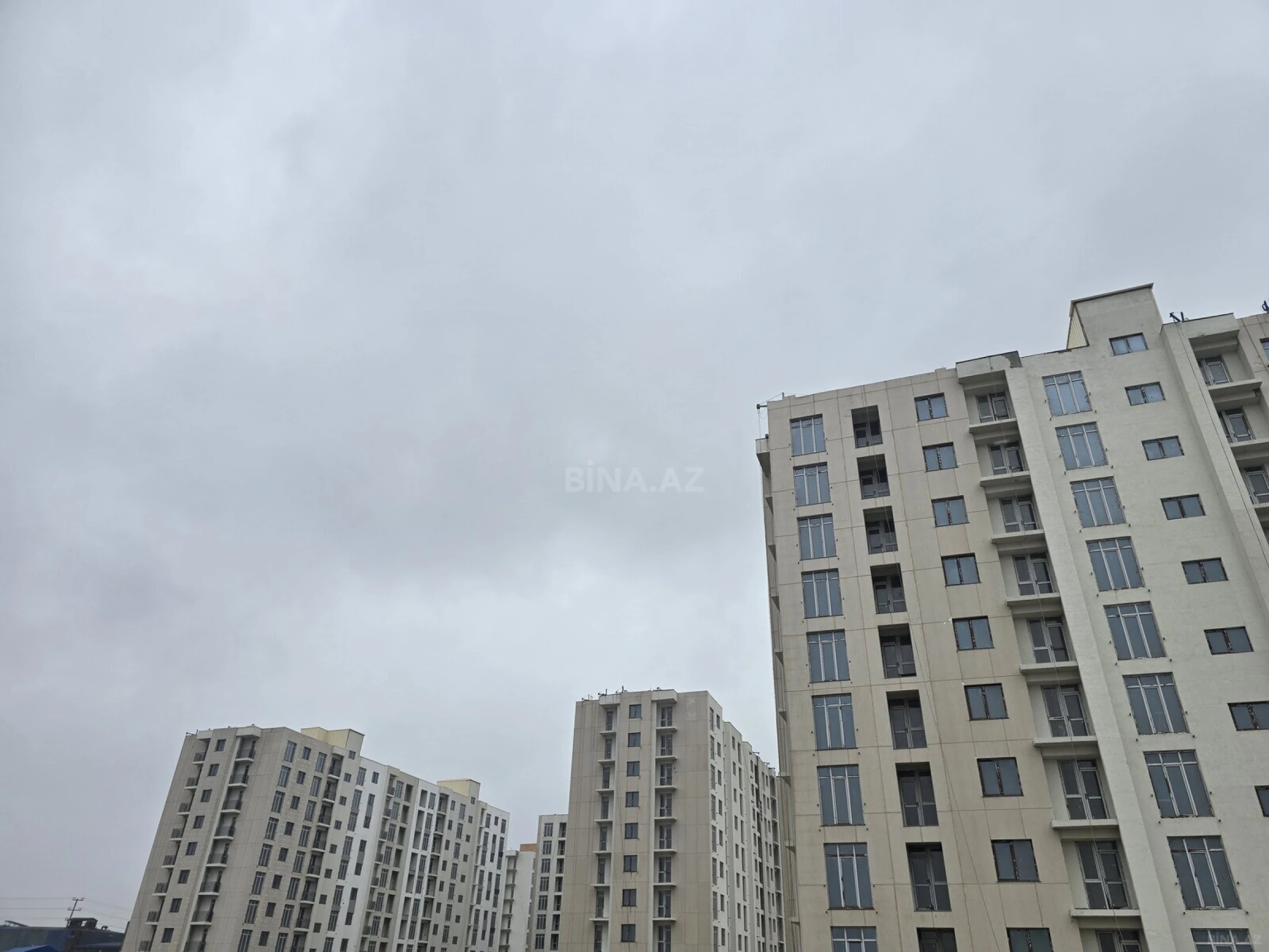 Satılır 1 otaqlı mənzil 35 m²