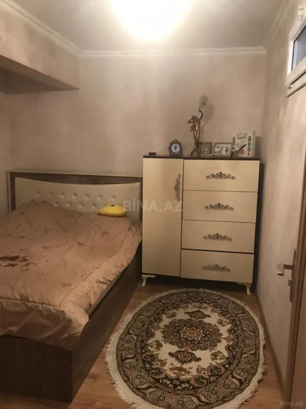Satılır 2 otaqlı mənzil 72 m²