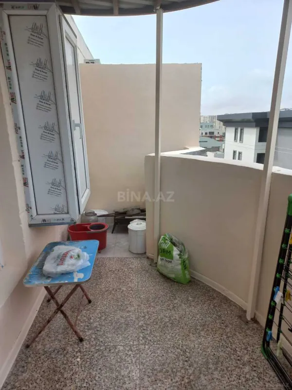 Satılır 2 otaqlı mənzil 72 m²