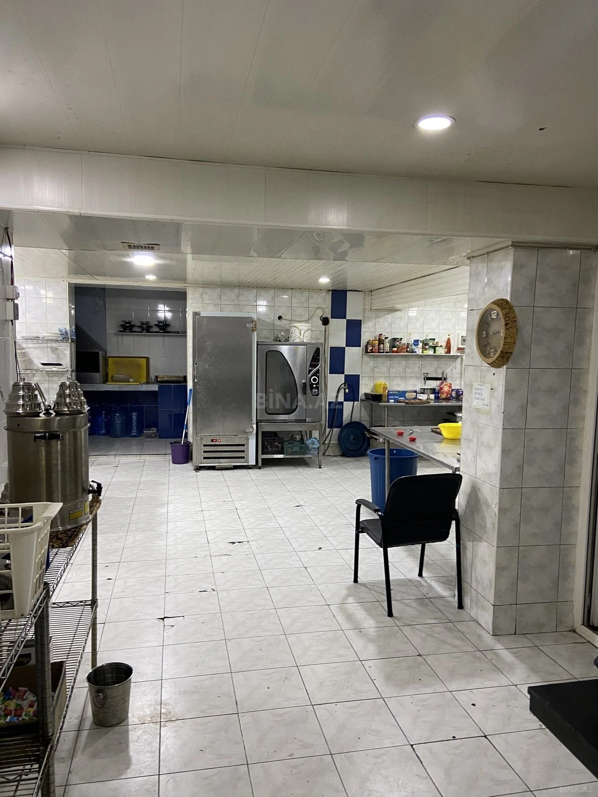 Kirayə verilir obyekt 570 m²