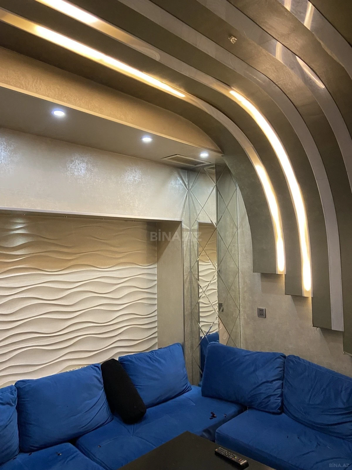 Kirayə verilir obyekt 570 m²