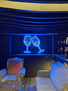 Kirayə verilir obyekt 570 m²