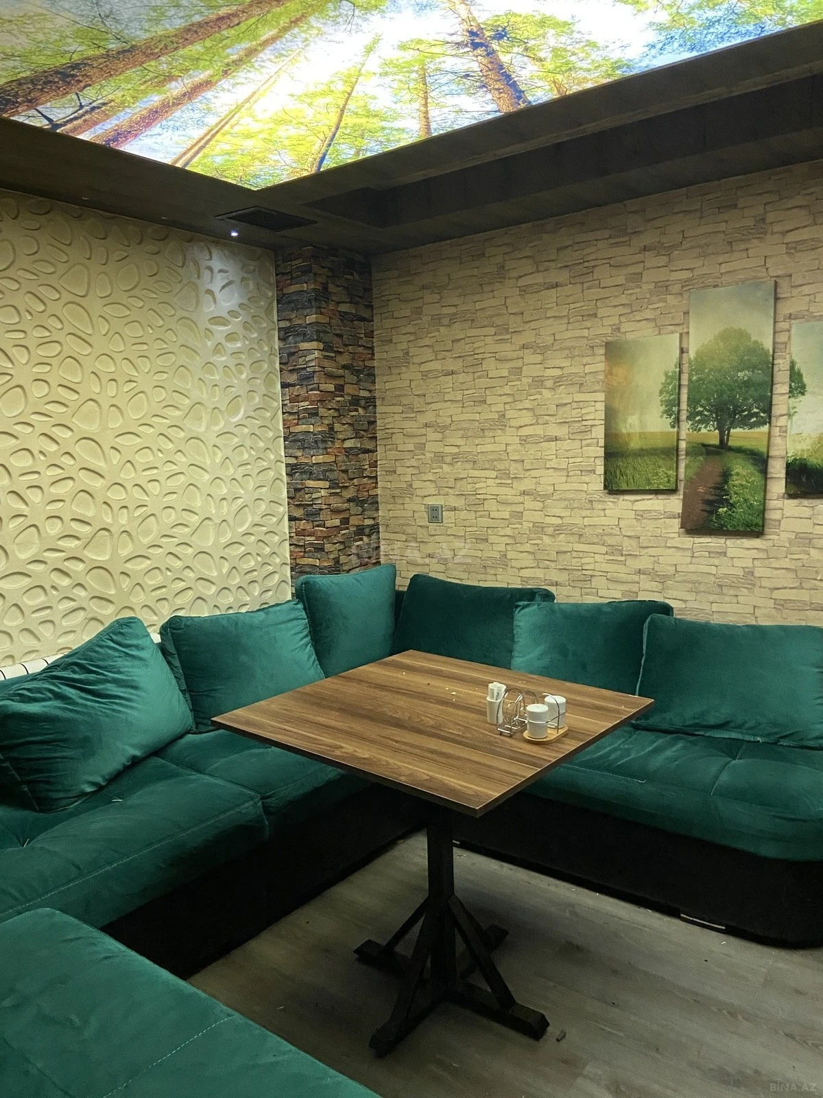 Kirayə verilir obyekt 570 m²