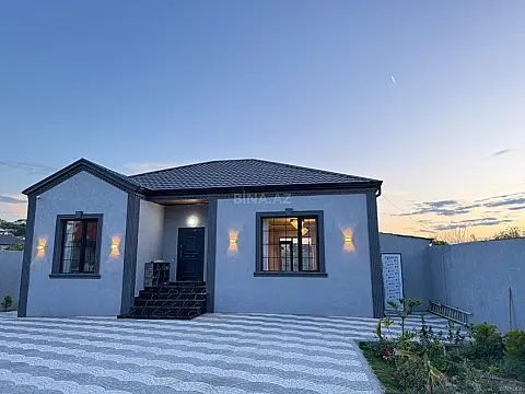 Satılır 4 otaqlı həyət evi 200 m² — Bakı, Novxanı 4 otaq 200.00 m²