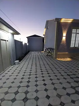 Satılır 4 otaqlı həyət evi 120 m²