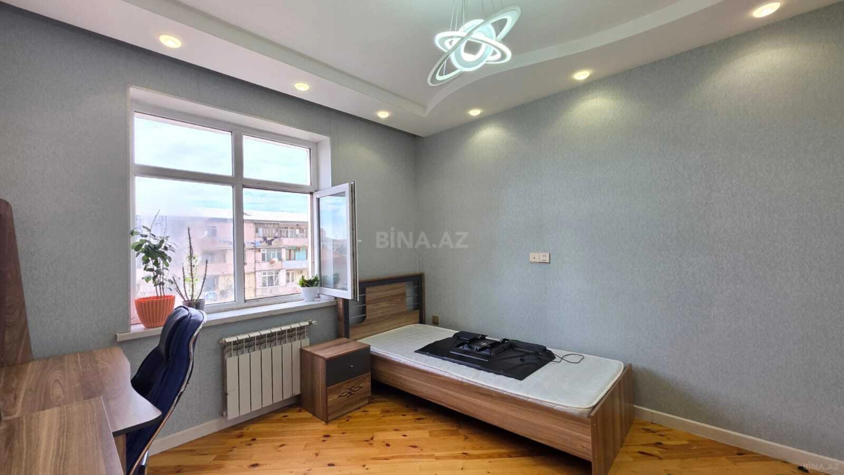 Satılır 3 otaqlı mənzil 80 m²