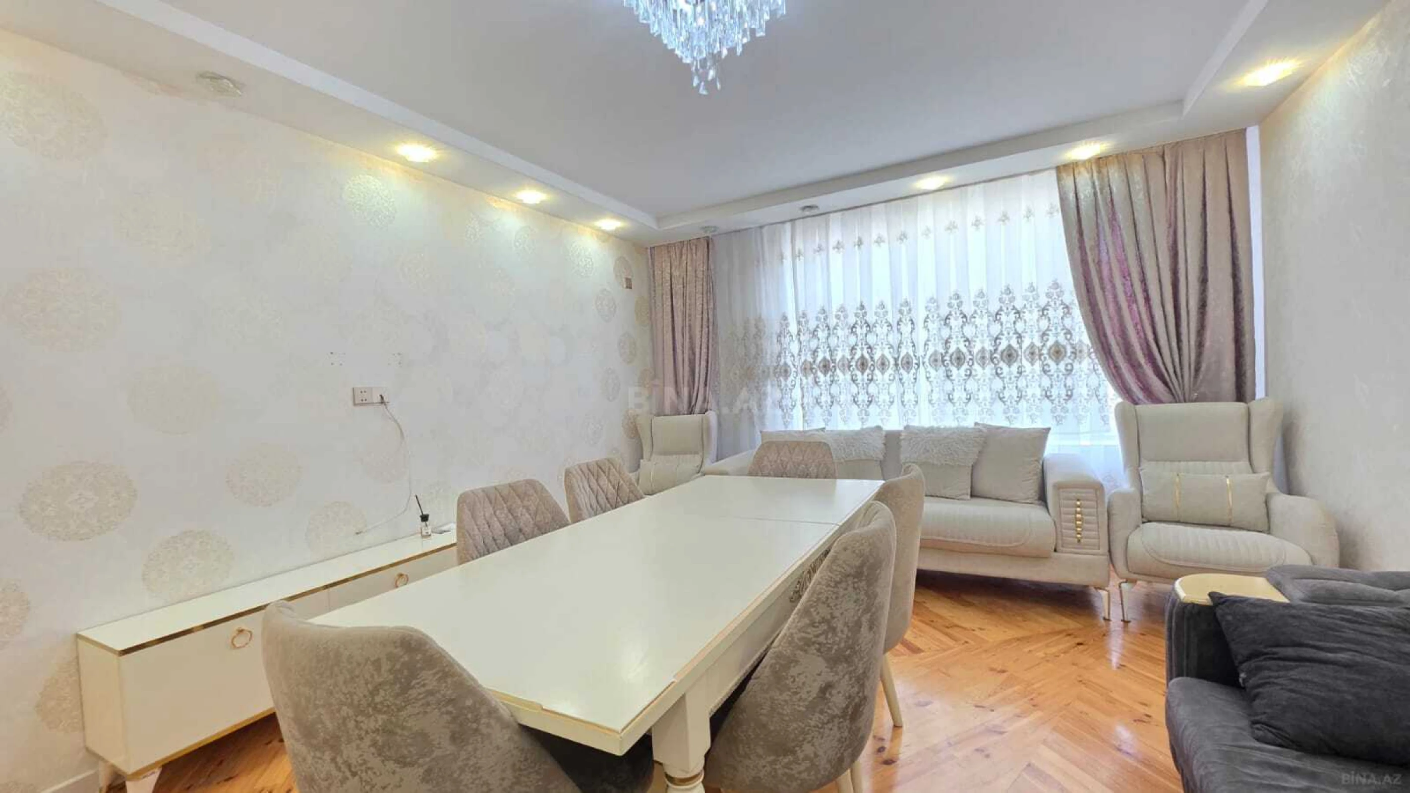Satılır 3 otaqlı mənzil 80 m²