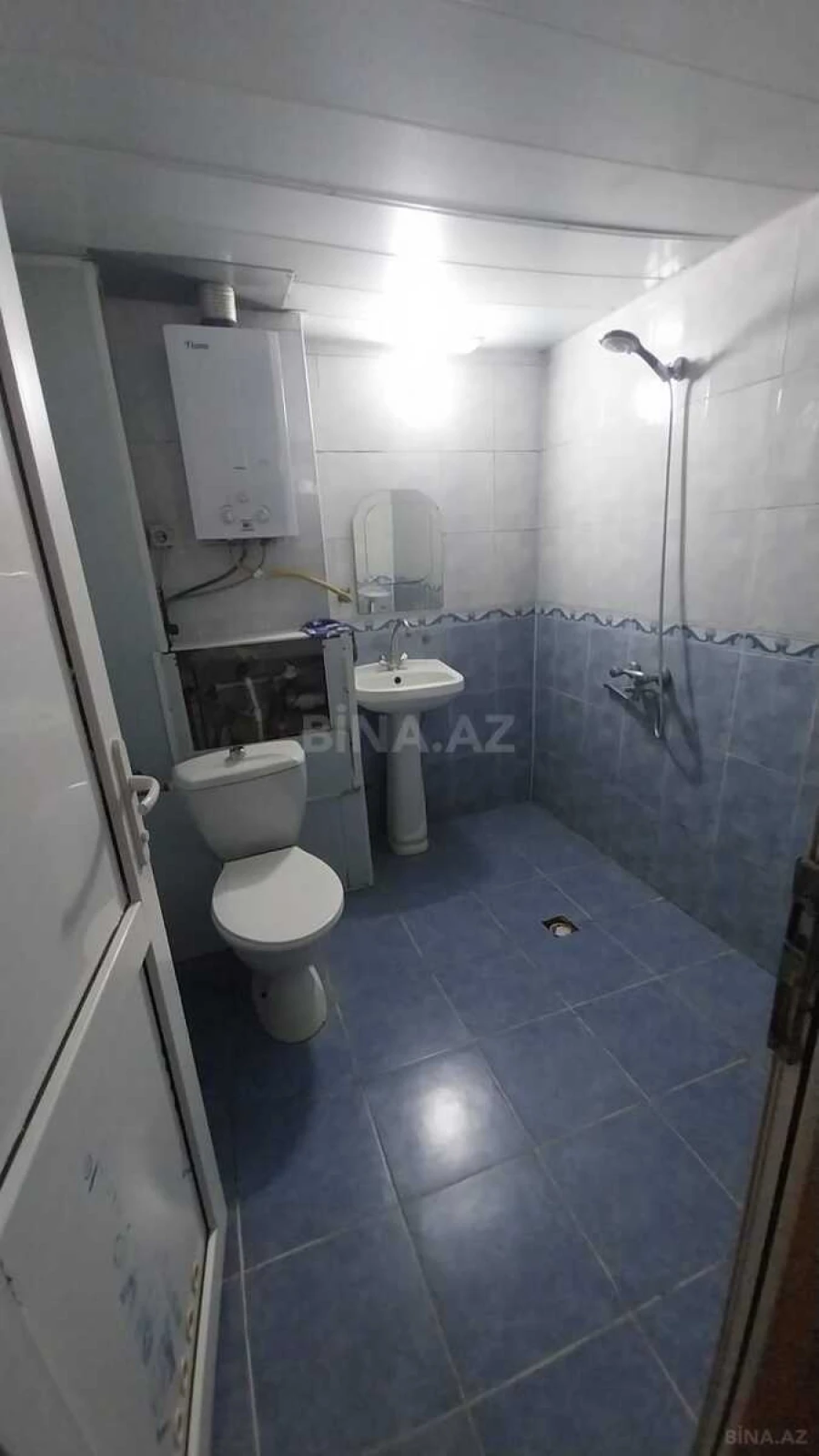 Kirayə verilir 2 otaqlı mənzil 45 m²
