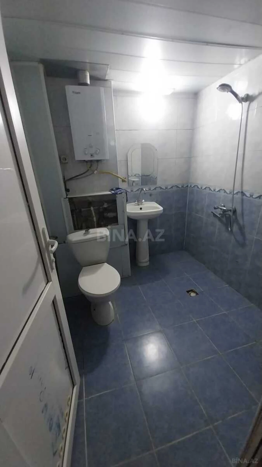 Kirayə verilir 2 otaqlı mənzil 45 m²