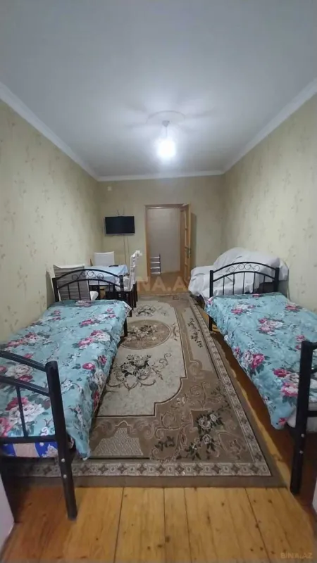 Kirayə verilir 2 otaqlı mənzil 45 m²