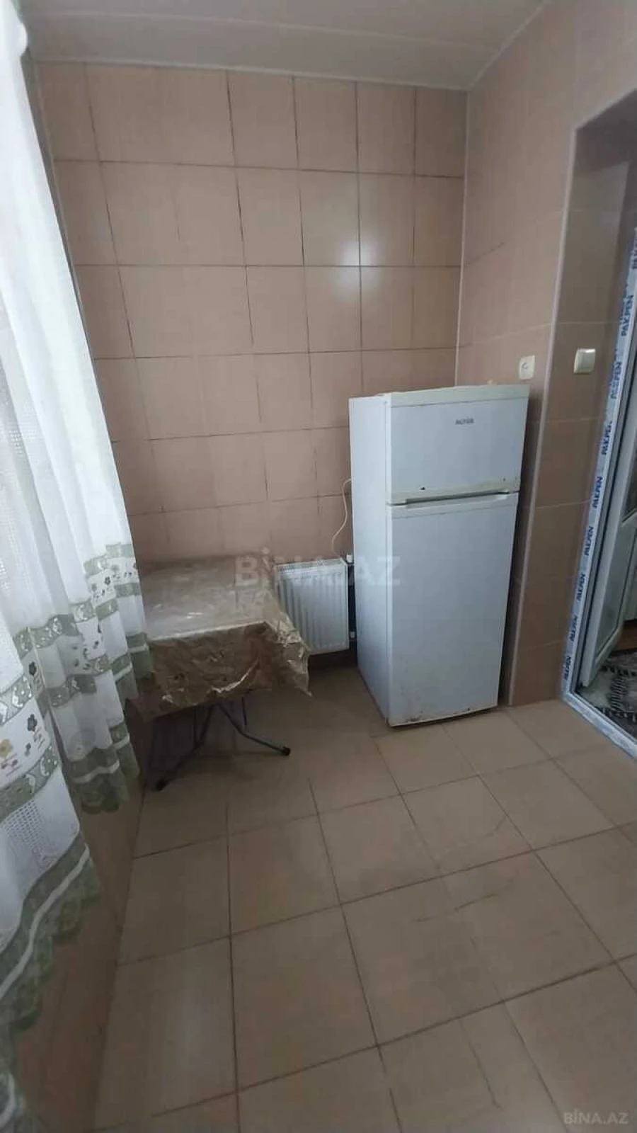 Kirayə verilir 2 otaqlı mənzil 45 m²