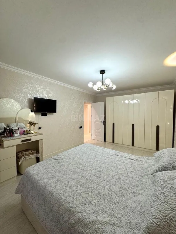 Satılır 3 otaqlı mənzil 75 m²