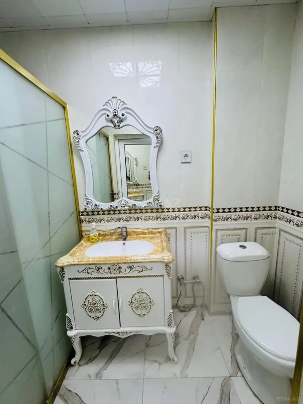 Kirayə verilir 2 otaqlı mənzil 90 m²