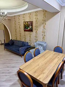 Satılır 3 otaqlı mənzil 110 m²