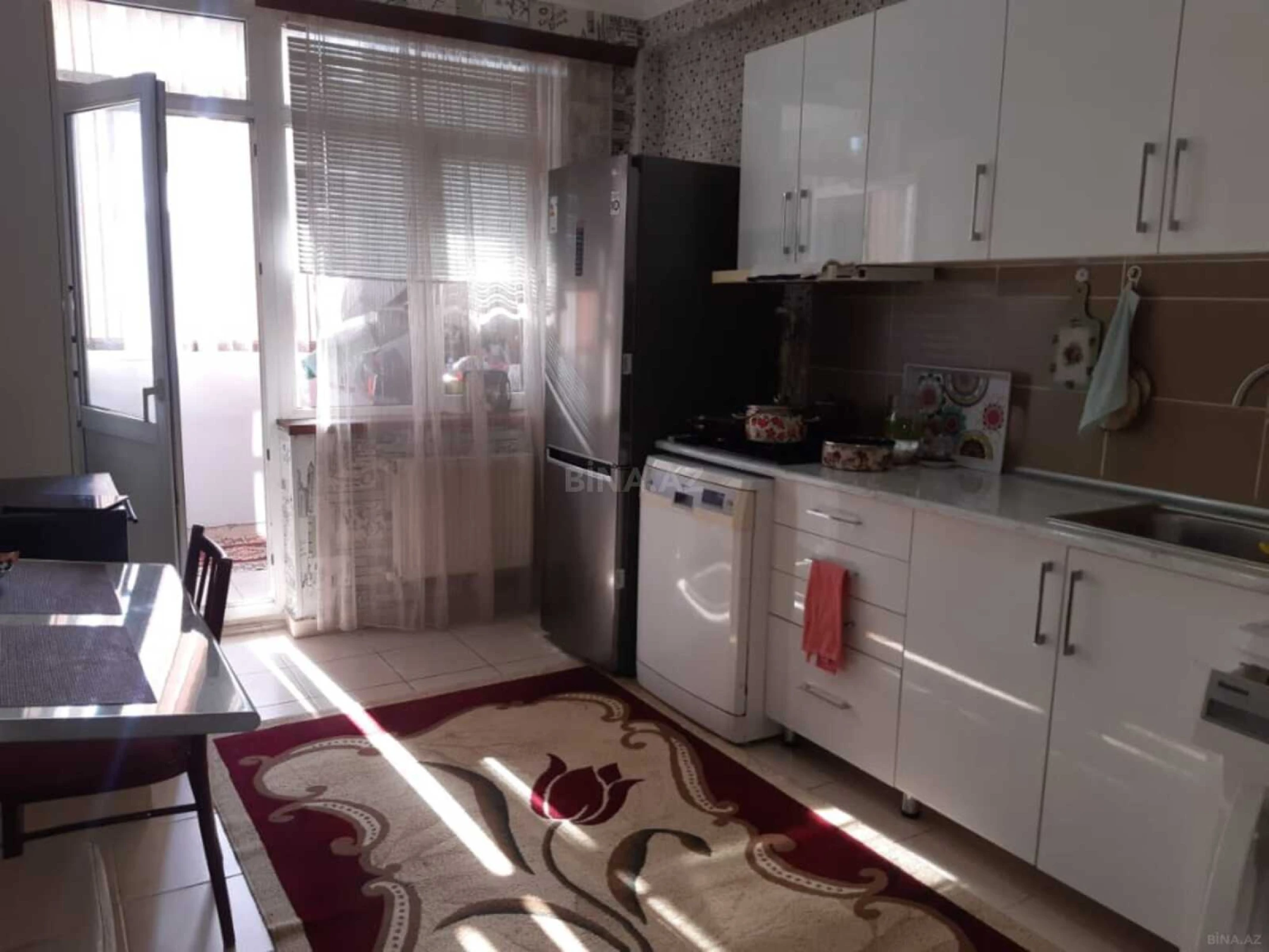 Satılır 3 otaqlı mənzil 65 m²