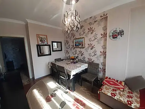 Satılır 3 otaqlı mənzil 65 m²