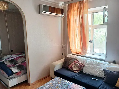 Satılır 2 otaqlı mənzil 31 m²