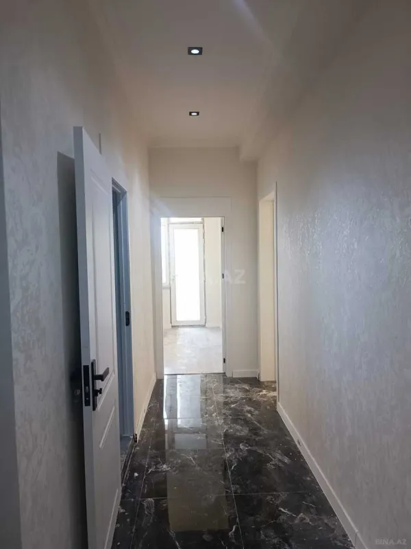 Satılır 2 otaqlı mənzil 57 m²