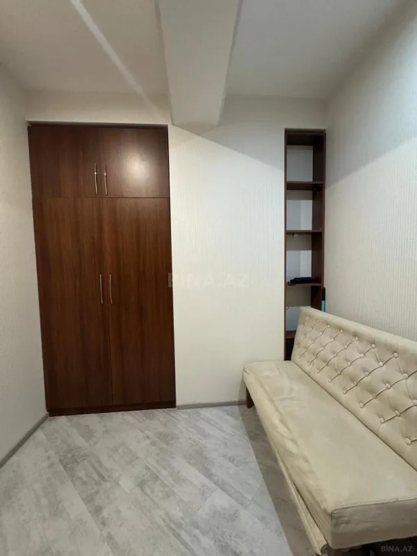 Satılır 1 otaqlı mənzil 50 m²