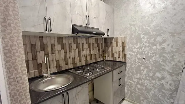 Satılır 2 otaqlı mənzil 45 m²