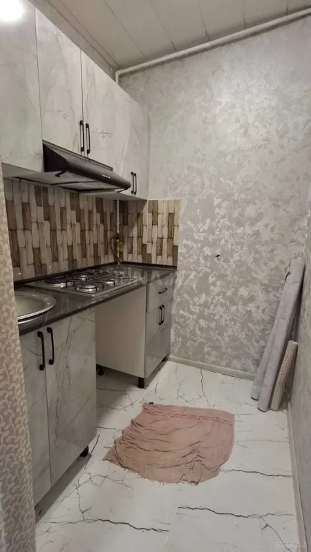 Satılır 2 otaqlı mənzil 45 m²