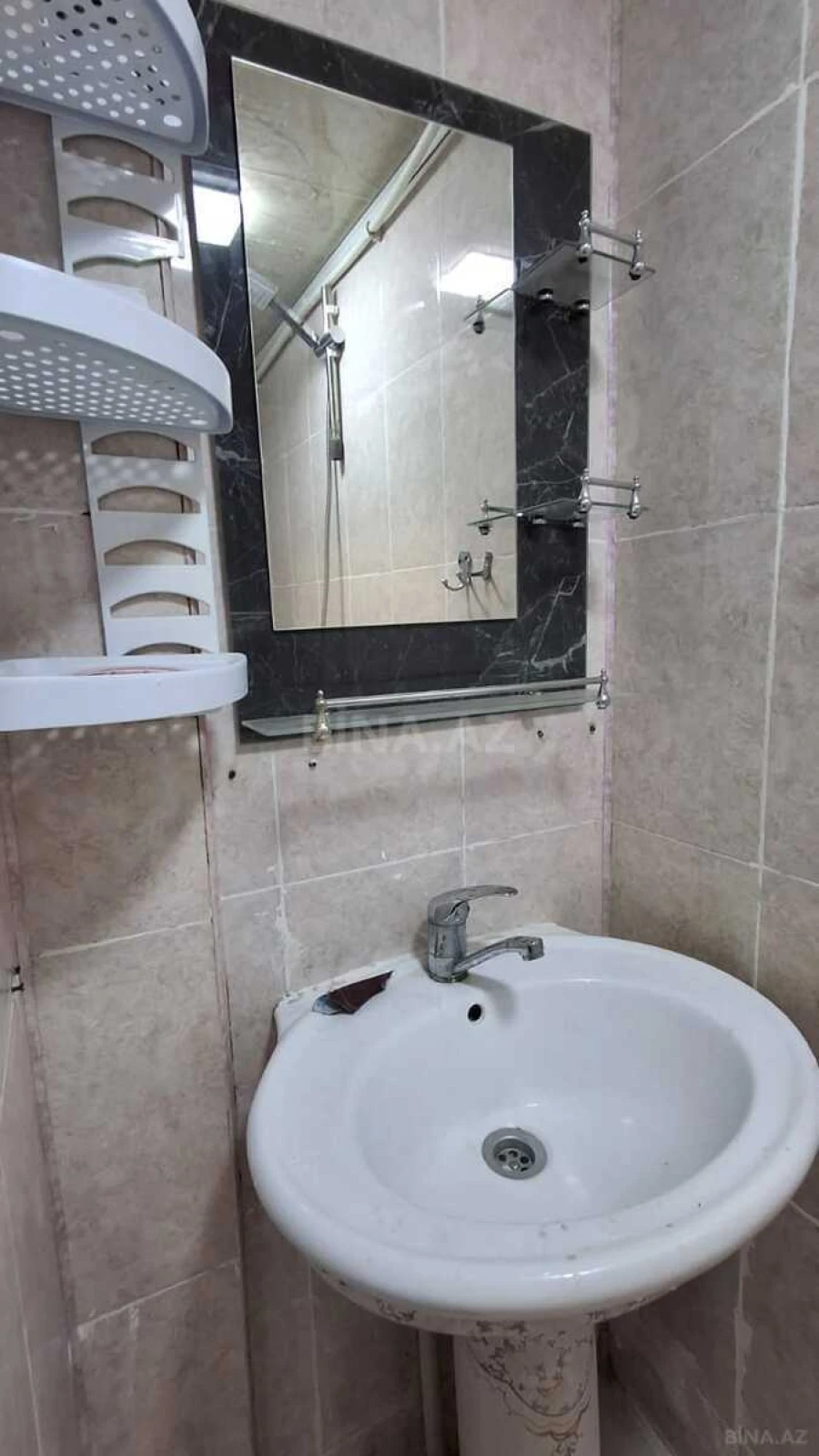 Satılır 2 otaqlı mənzil 45 m²