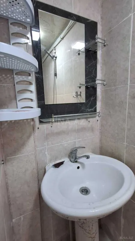 Satılır 2 otaqlı mənzil 45 m²