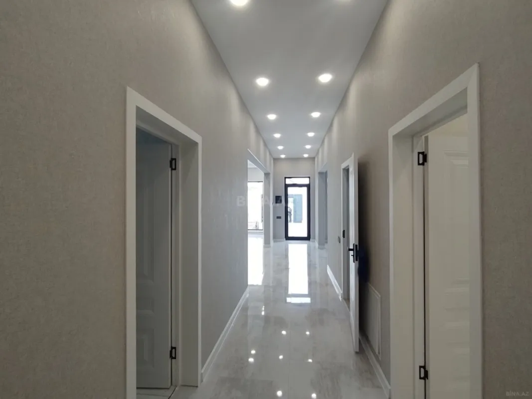 Satılır 4 otaqlı həyət evi 140 m²