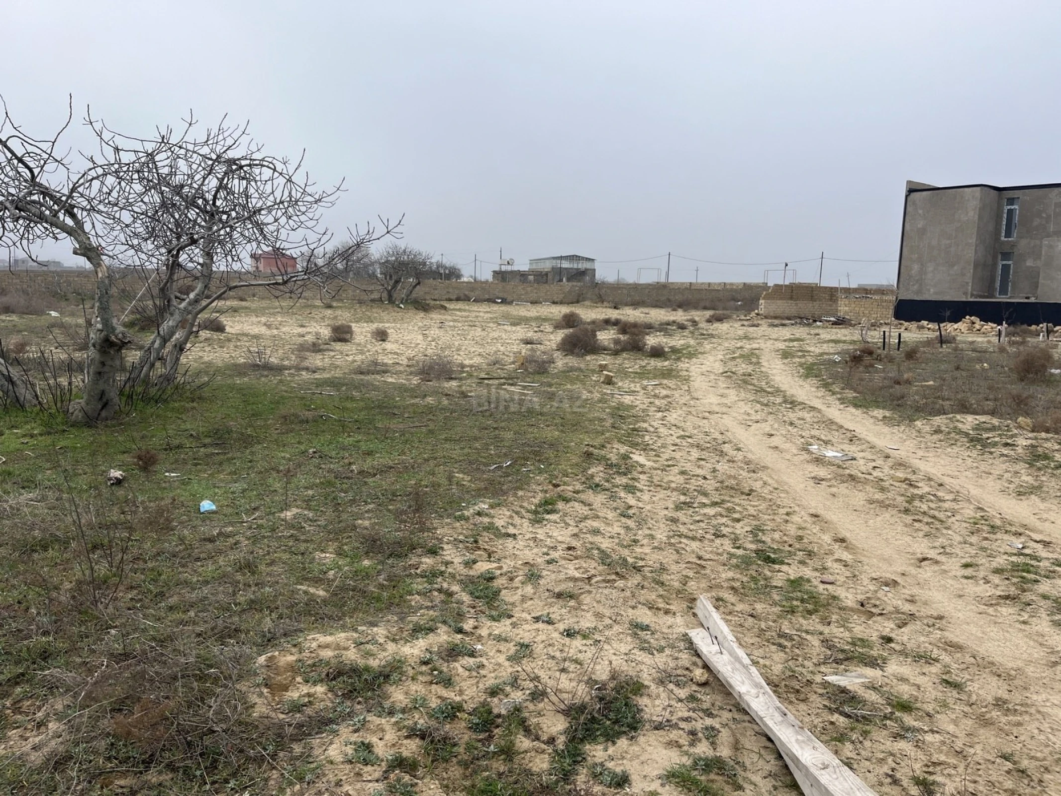 Satılır torpaq sahəsi 13 m²