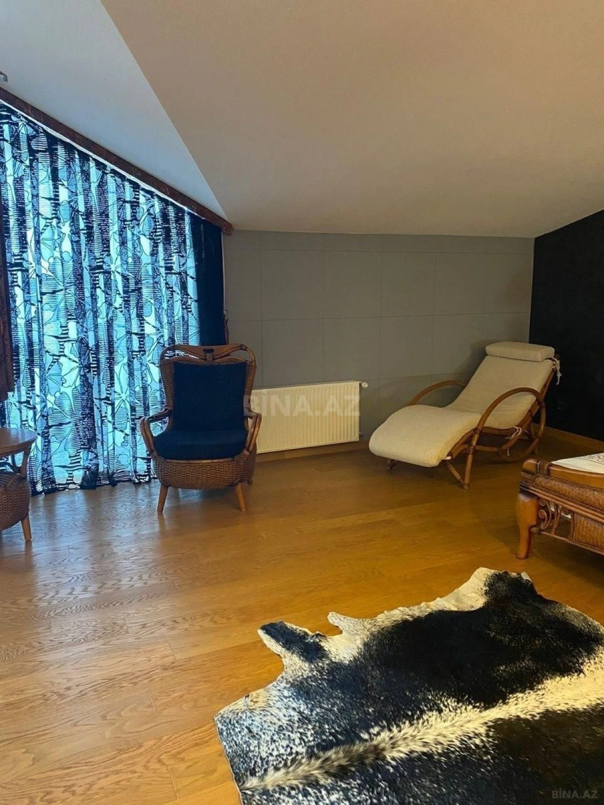 Kirayə verilir 6 otaqlı həyət evi 600 m²